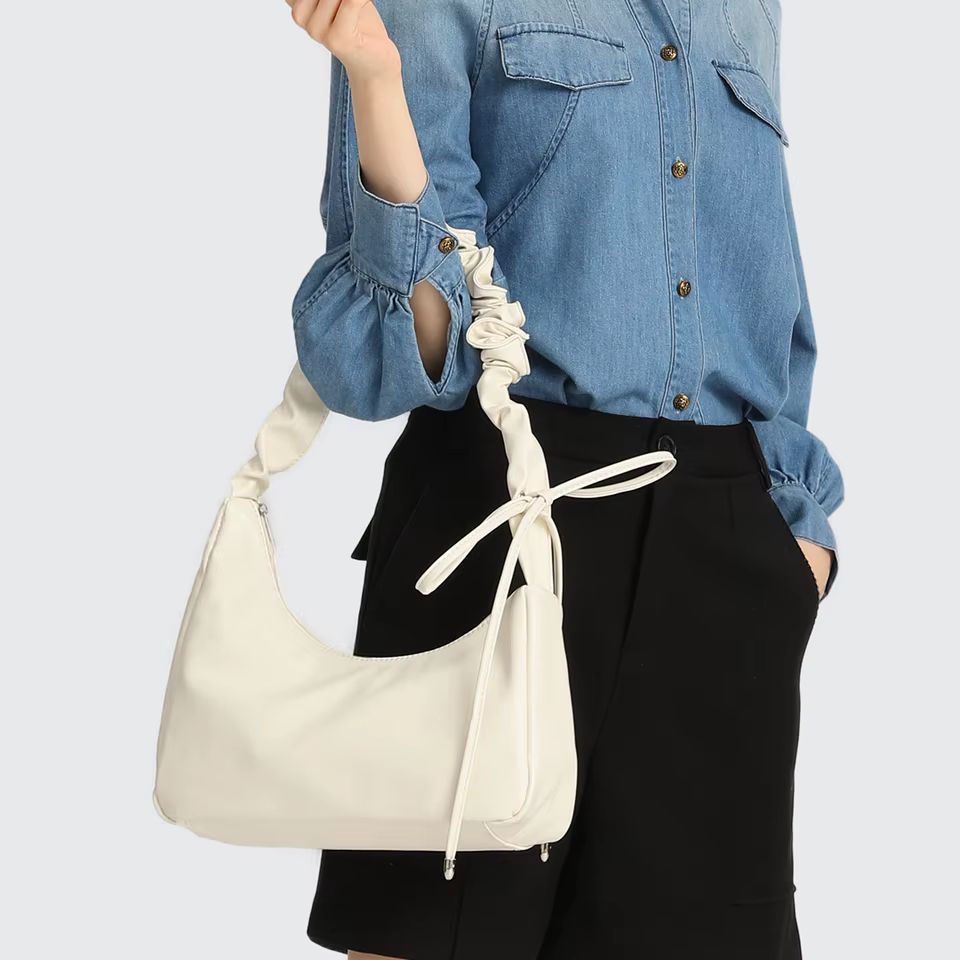 2025 Spring and Summer New Fashion Creased Underarm Cloud Bag Baguette Bag Wide Shoulder Strap Drawstring Shoulder Crossbody Bag