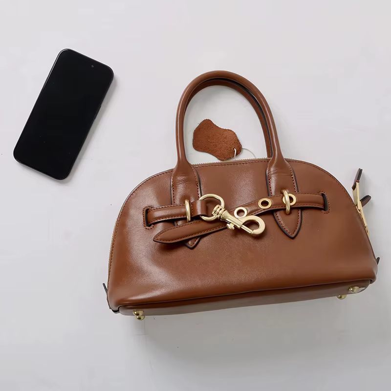 2025 Luxury Brand Genuine Leather Women Handbags Fashion Gold Buckle Shoulder Bags Women Spring Retro Sheepskin Boston Bags Lady